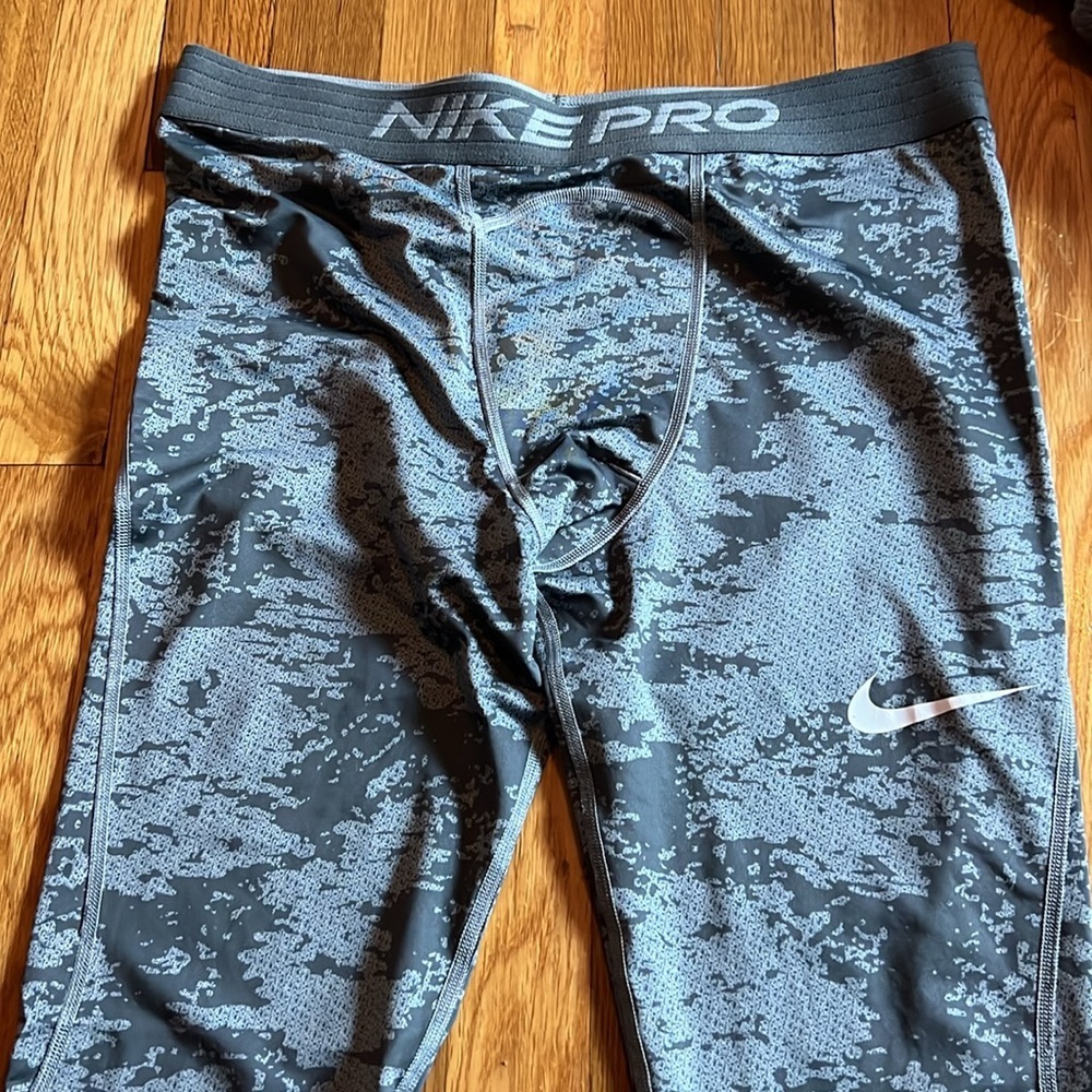 Nike pro gray / camo training tights XL - Picture 2 of 6